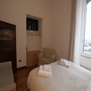 Caracciolo Napoli 37